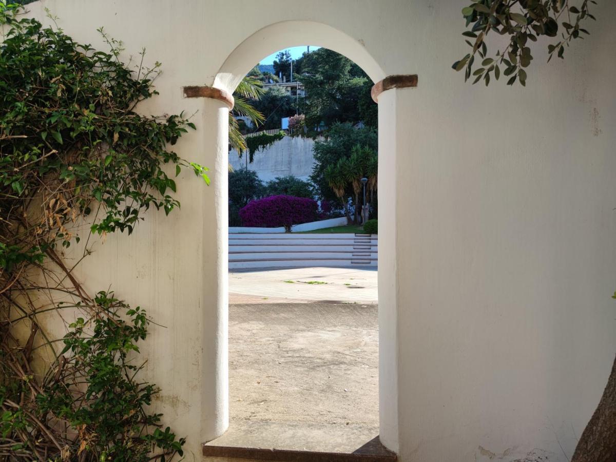 Villa Sa Dommu 'E Su Coro Triei Exterior foto